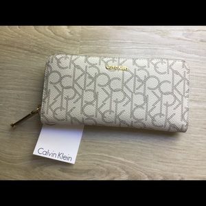 New Calvin Klein Wallet